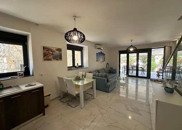 Villa Stephanie Hanioti